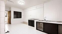 Blk 211 Jurong East Street 21 (Jurong East), HDB 3 Rooms #585628561